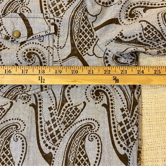 Tommy Bahama Jeans floral paisley w/ 2 button flap pockets sz L blue brown - Picture 8 of 13